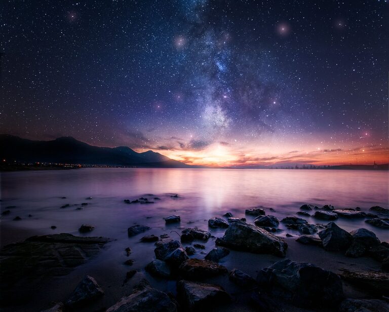 How to Create a Relaxing Playlist for Evenings to Unwind